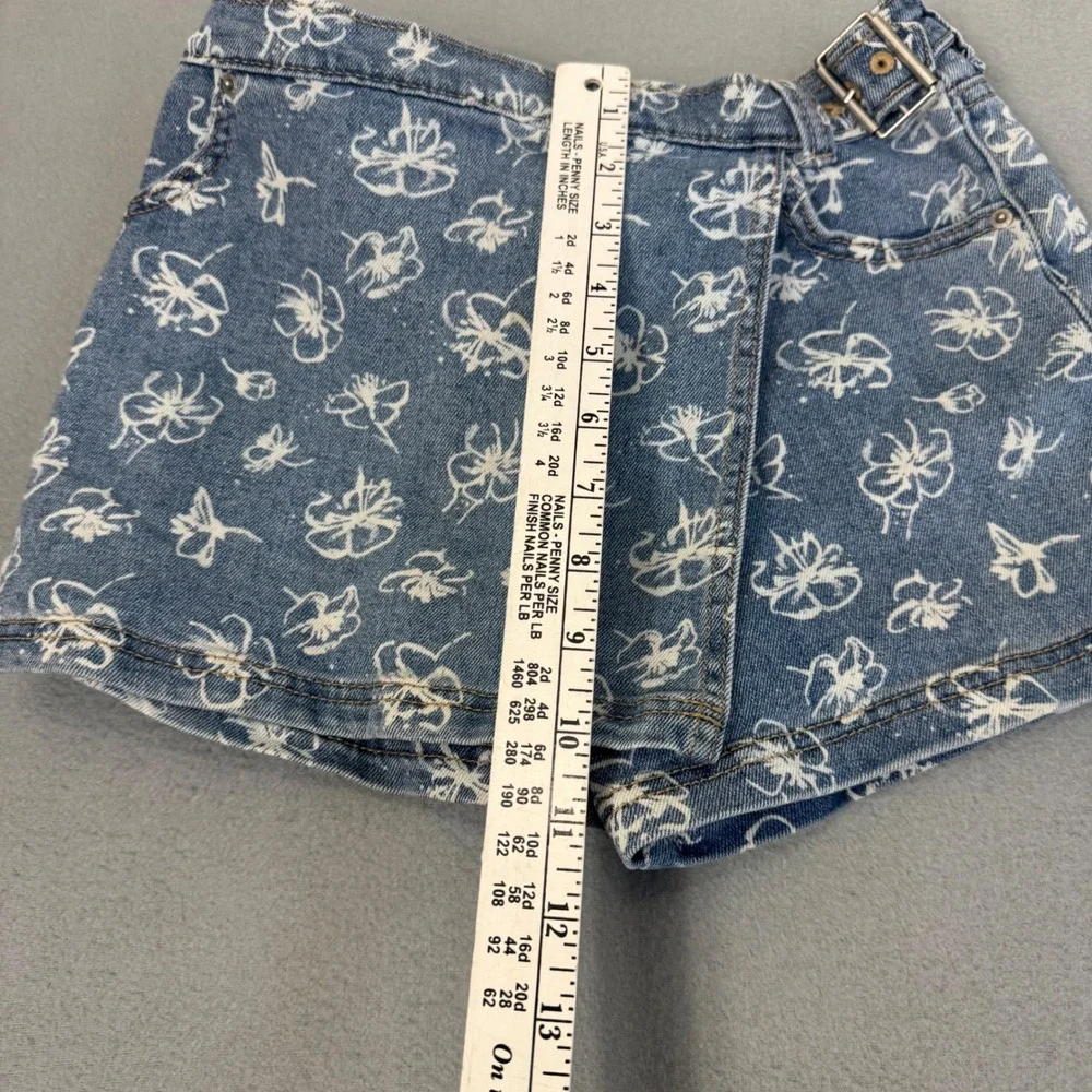 Signature by Levi Strauss Denim Skort Girls 10 Floral Print Buckle Wrap‎ Blue